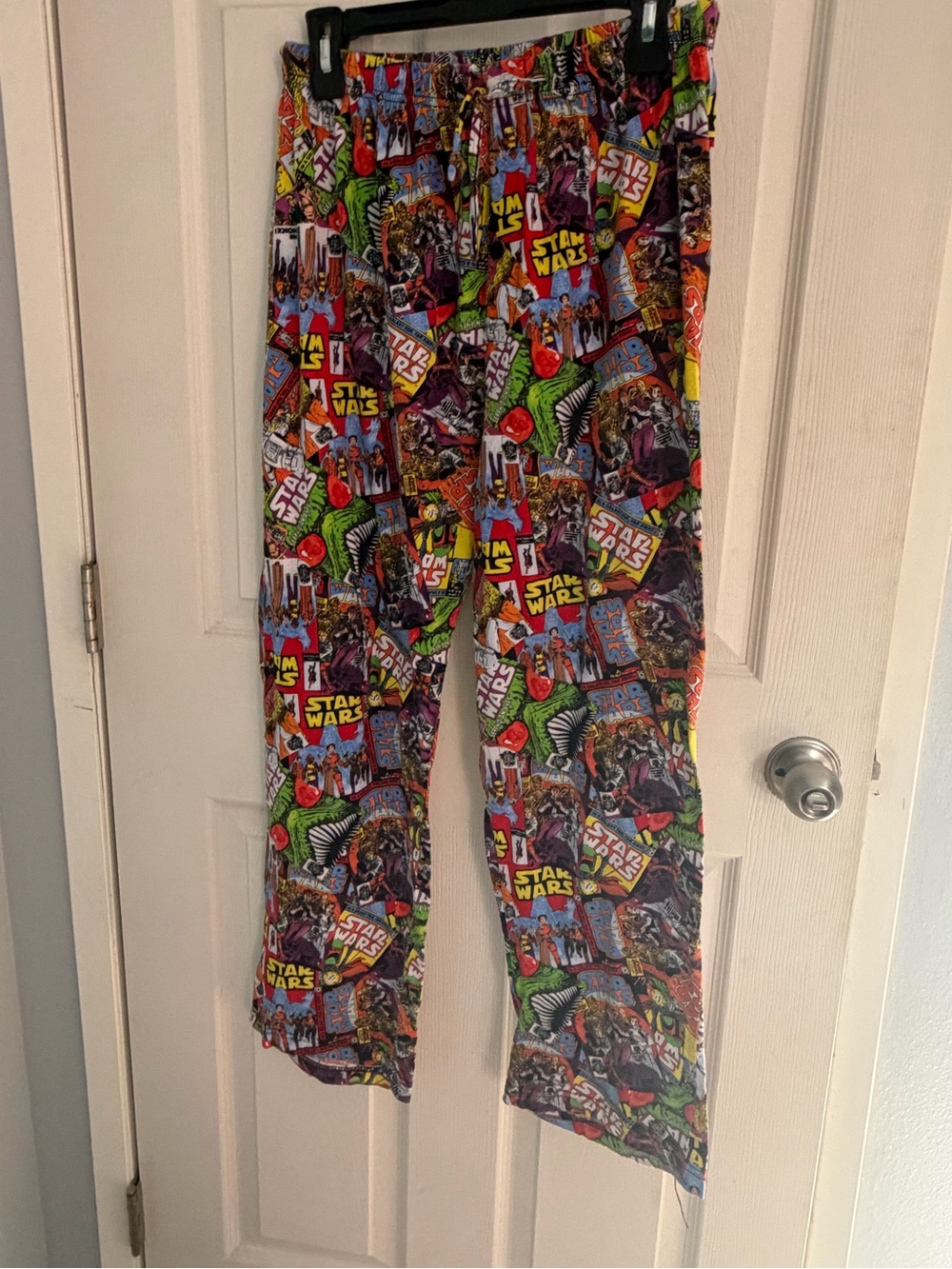Star Wars Multicolor Graphic Men’s Lounge Pants - Medium